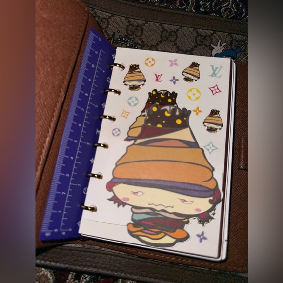 🖤Authentic Unisex Louis Vuitton Chibi Takashi Murakami Agenda PM.🤎 - Picture 5 of 16